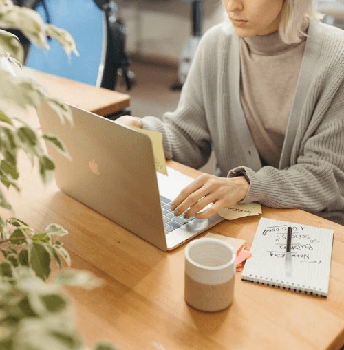 Azur Fundria illustration de l'équipe de soutien